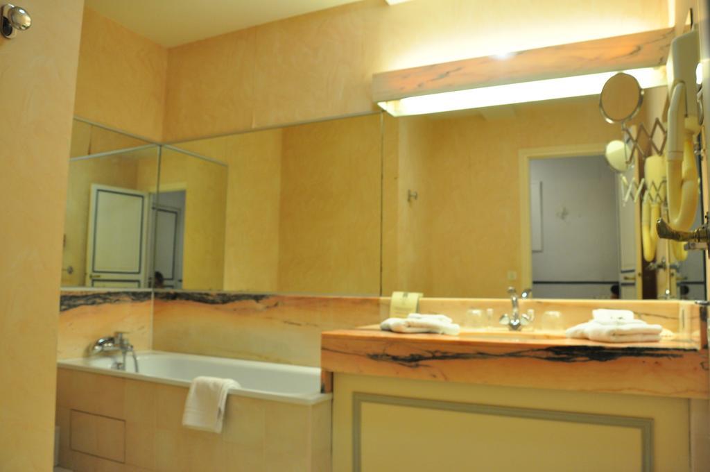 Hotel Malouiniere Le Valmarin Saint-Malo Habitación foto